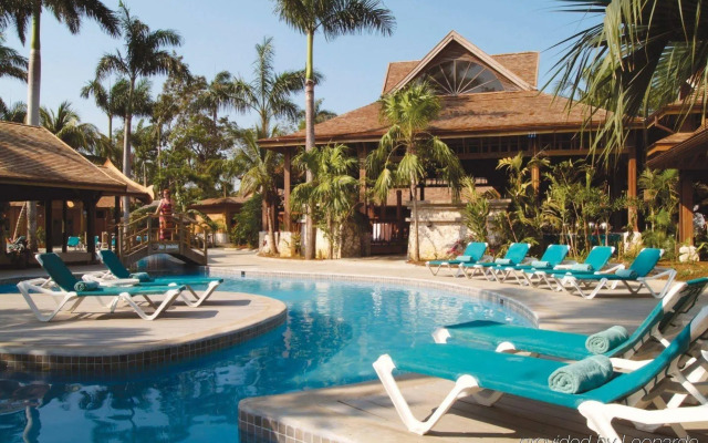 Sunset at the Palms Resort - Adults Only - All Inclusive