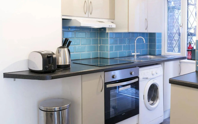 Peymans - The Addenbrooke's Suite Serviced Apartment