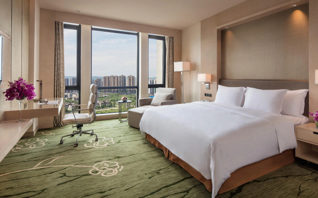 Holiday Inn Chongqing University Town