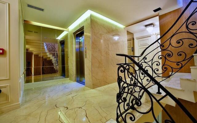 Beethoven Hotel & Suite