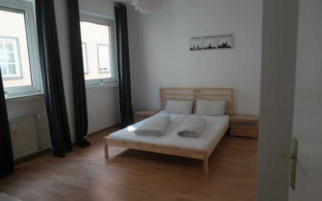 Altstadt Apartment Mehlgasse 15