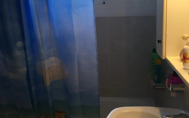 Oasis Close Barcelona Pool Tennis Beach