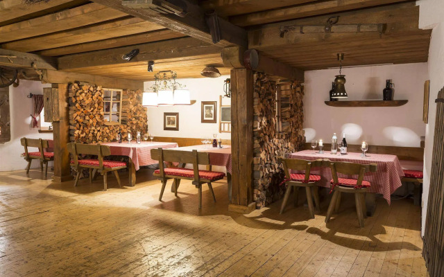 Hotel Alpenhof