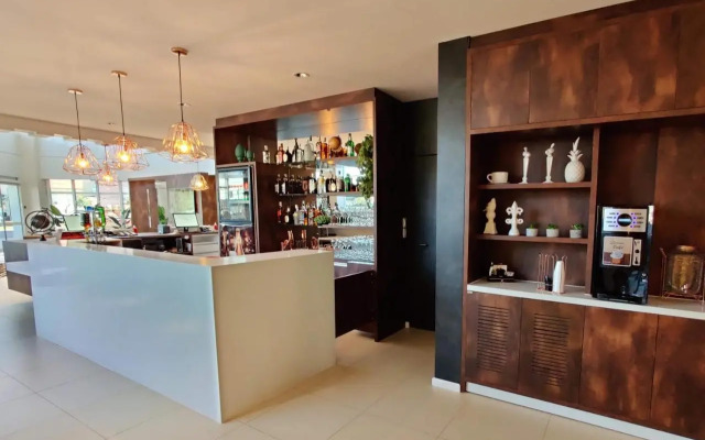 Mogano Express Hotel