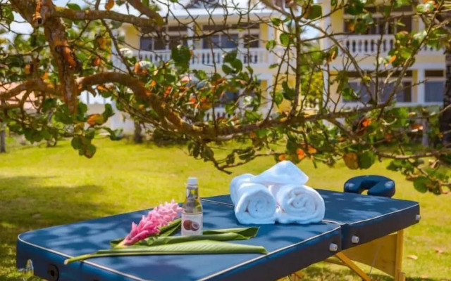 Las Canas Beach Retreat