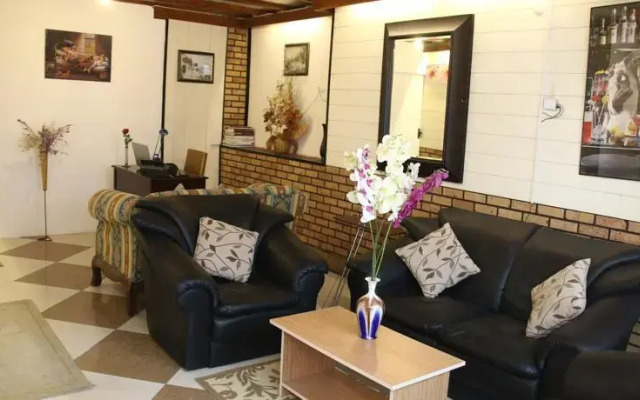 El Emir Suites
