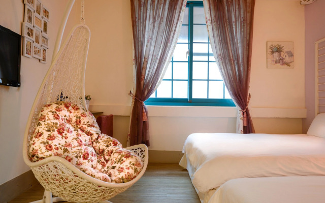 Rabbit house hotel