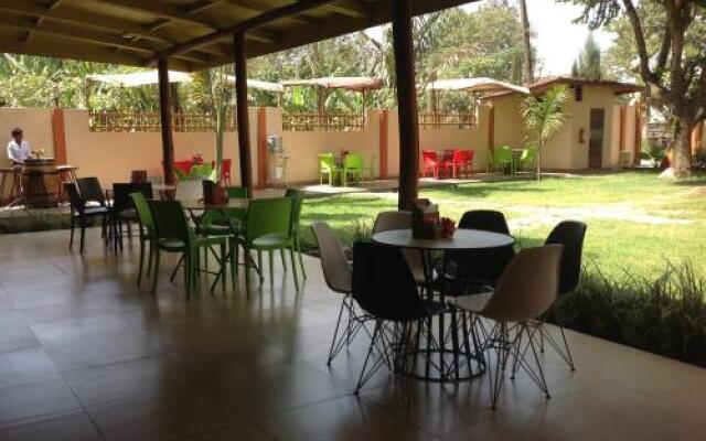 40-40 Lounge Arusha