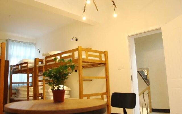 Caesar Youth Hostel