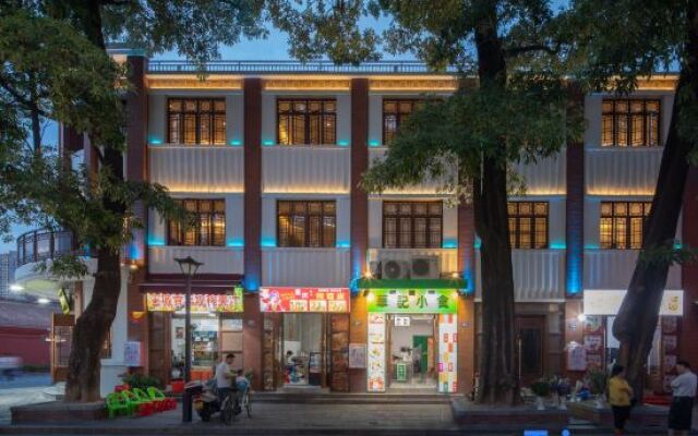 Yuebo Qicheng·Cultural Accommodation (Zhangzhou Gucheng Branch)