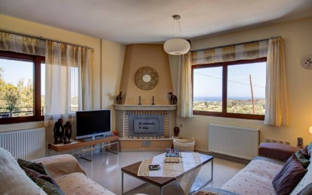 Villa Stefanos, Sea View, Private Pool, Near Sea