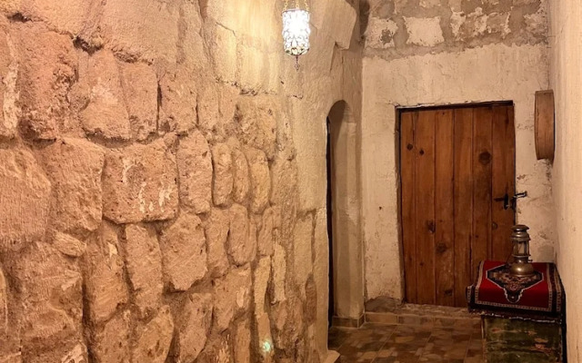 Grape Village House