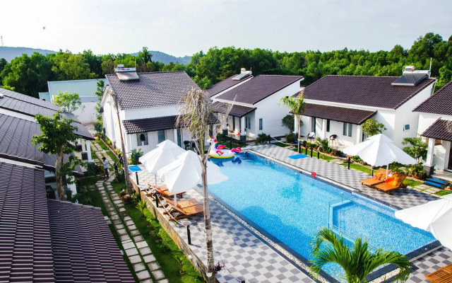 Anna Nguyen Resort Bungalow