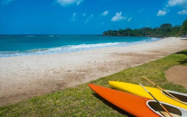 Amani Beach Resort