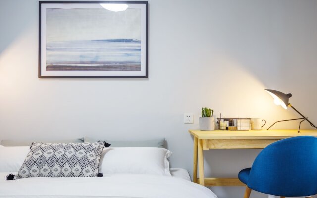 Zhigao West Lake Apartment Xiaozifang