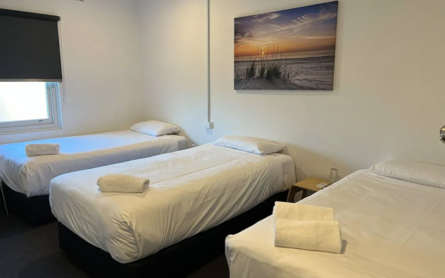 Central Backpackers - Hostel