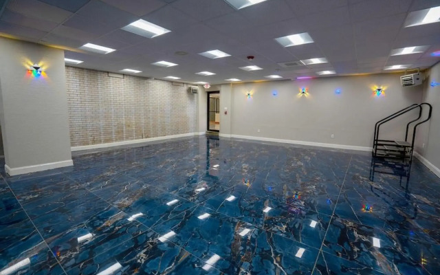 Philly Inn & Suites Hotel