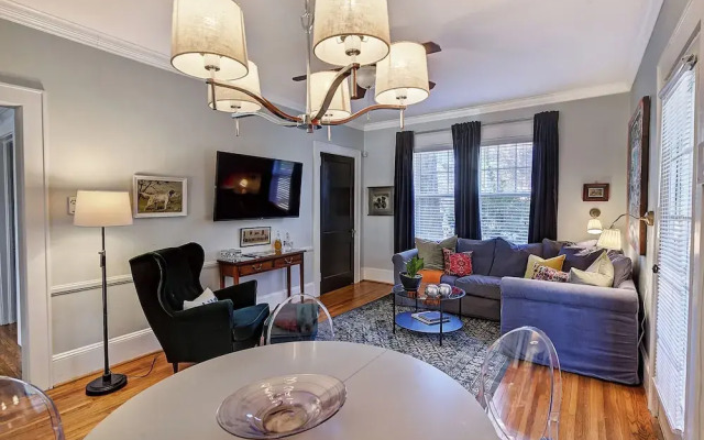 The Home Collection - 800 Magnolia