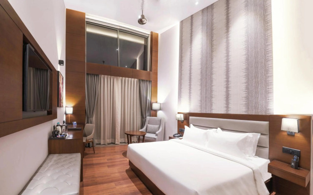 The Rosefinch Sarovar Portico