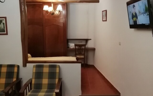 Hostal Rural Ruta de las Nieves