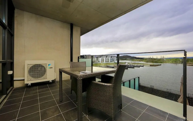 Accommodate Canberra - Dockside