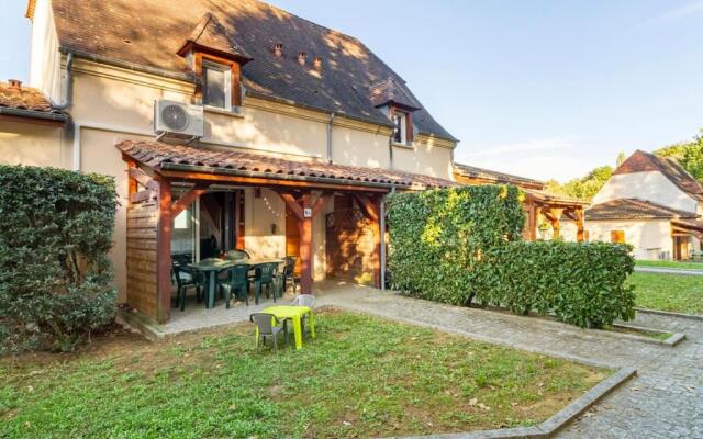 SARLAT, Apptmt T3 résidence CLIM PISCINE PARKING