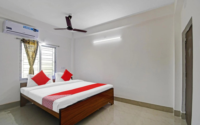 OYO 87280 Hotel Grand Eden