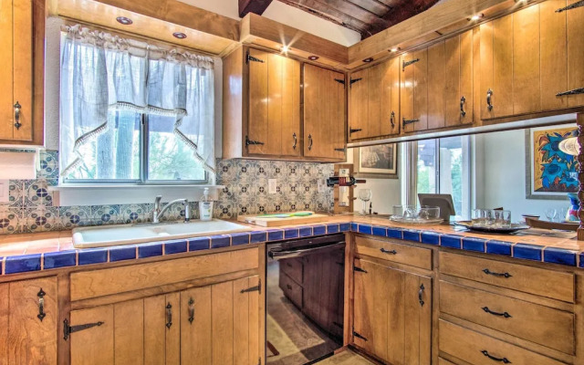Tucson Foothills Private Estate w/ Mtn Views!