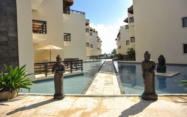 Aldea Thai 1126 2 Bedrooms by RedAwning