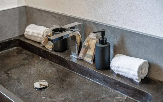 One & Only Losone Apartment