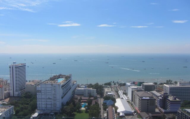 The Base Central Pattaya