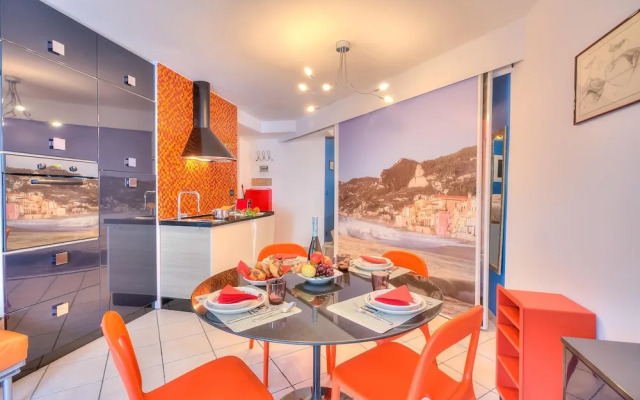 Il Suono del Mare 200 mt From sea