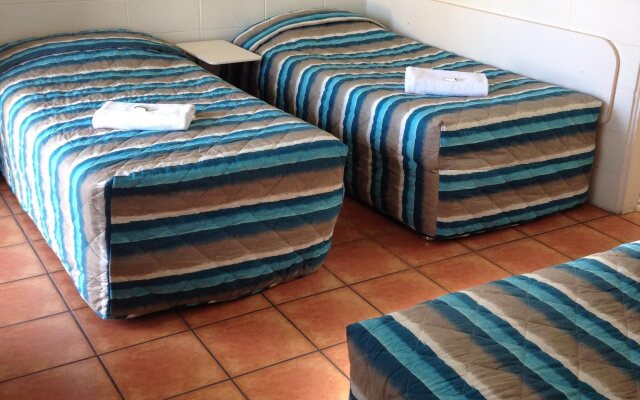 Sunburst Motel