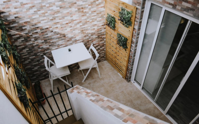 ERES EMÉRITA "Apartamentos & Suites"