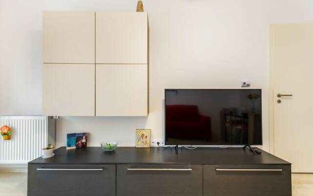 Apartment Eden