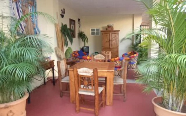 Hotel El Sombrero Suites