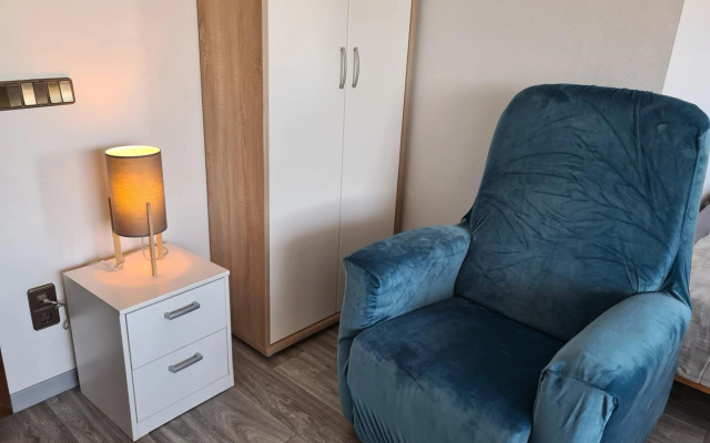 Monteurwohnung Fremdenzimmer mit WLAN, Garten, Parkplatz, eigener Terrasse
