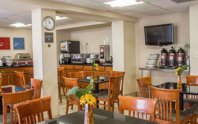 Comfort Inn Wethersfield - Hartford