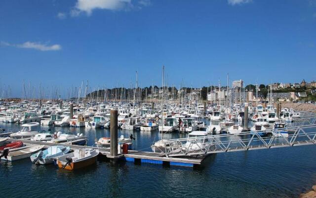 Maison Trébeurden, 5 pièces, 8 personnes - FR-1-542-25