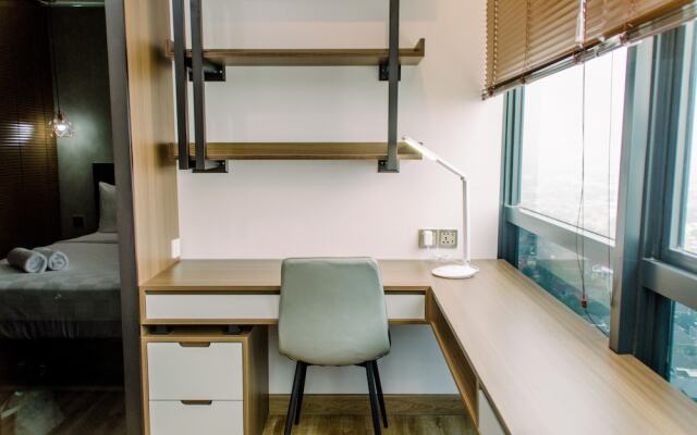 Elegant And Nice 1Br At The Smith Alam Sutera Apartment