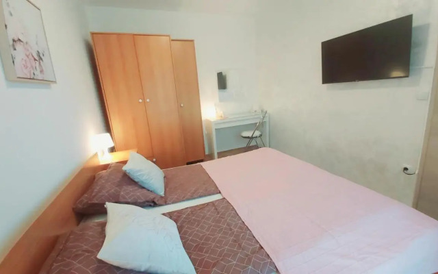 Apartments Lidija