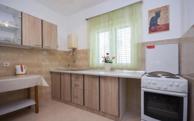 Apartments by the sea Brodarica, Sibenik - 5736