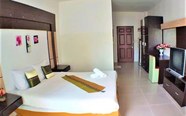 Omsaga Phuket Hotel