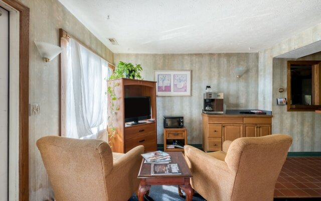Legacy Inn & Suites Wadsworth