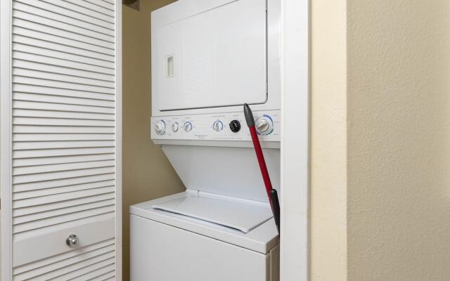 Phoenix V by Brett/Robinson Vacations