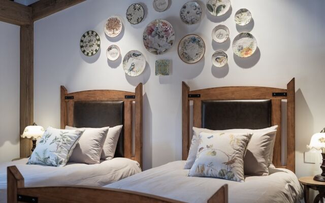 Castle Farmstay Hotel