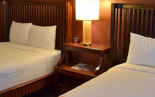 Econo Lodge Bloomington