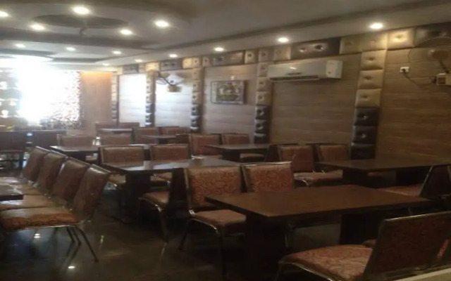 Hotel MA International