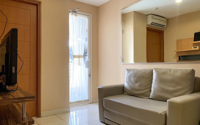 Cozy Living 2Br Cinere Bellevue Suites Apartment