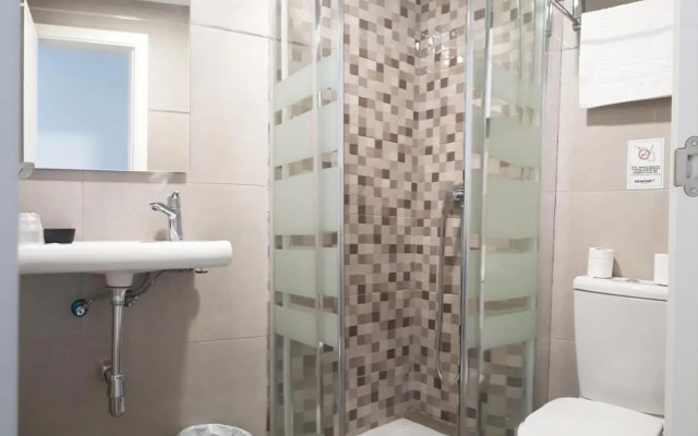 Puerta Alameda Suites